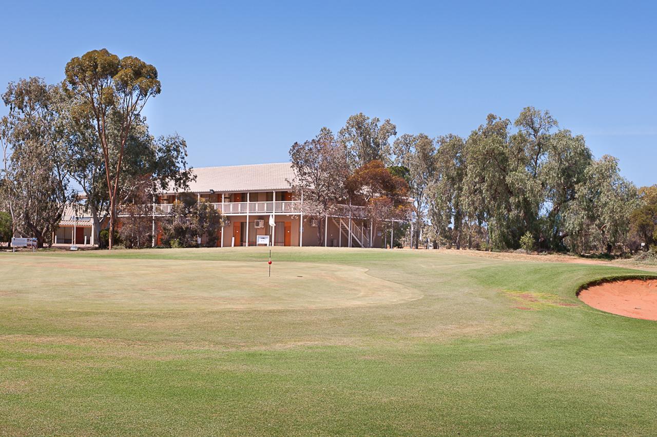 Standpipe Golf Motor Inn Port Augusta Exteriör bild